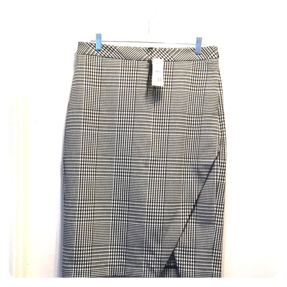 Banana Republic skirt, current season